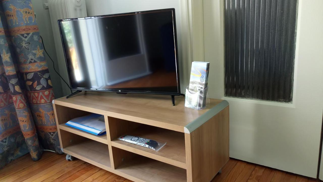 Jo'S Apartment In The Center カラマタ エクステリア 写真